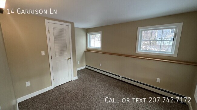Building Photo - 14 Garrison Ln