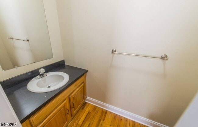 Building Photo - 46 Phoenix Ave