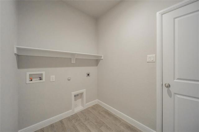 Building Photo - 126 Willow St