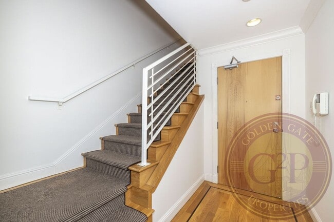 Building Photo - Noe Valley - 4 BR, 3 BA Condo 2,326 Sq. Ft. - 3D Virtual Tour, Roof Deck, Parking and Storage