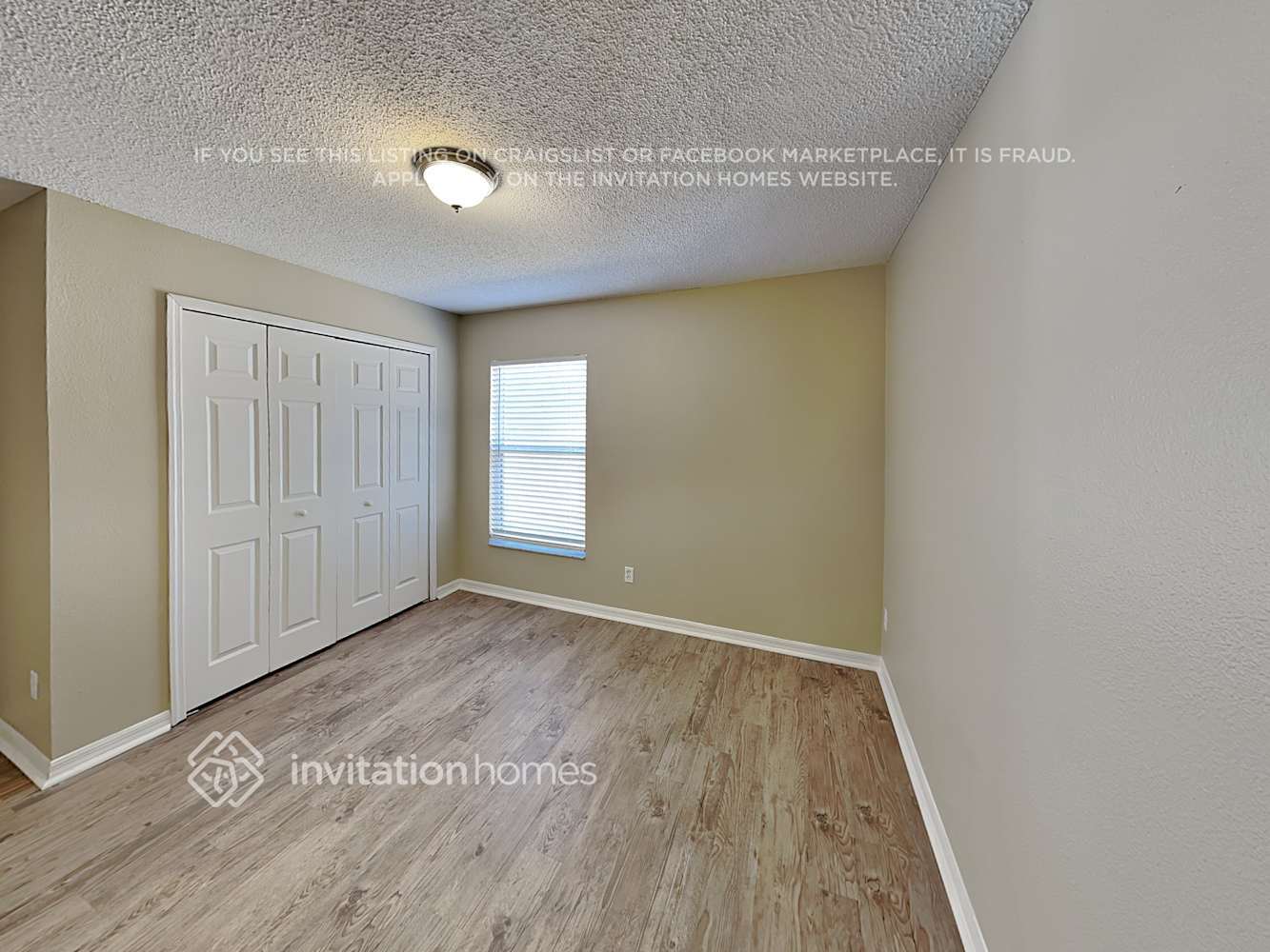 Building Photo - 1911 Summit Oaks Cir