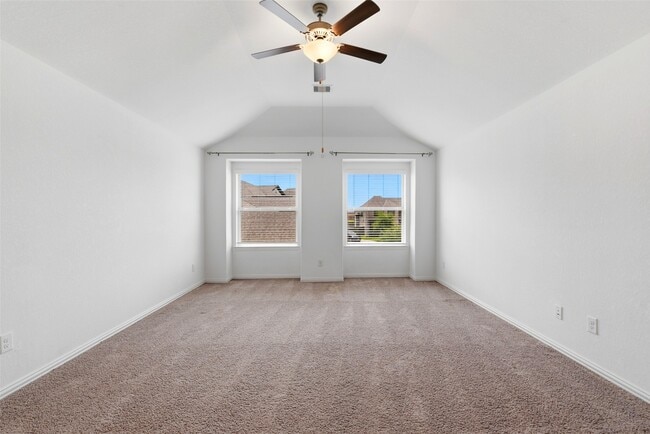 Building Photo - 1618 Rosedale Dr