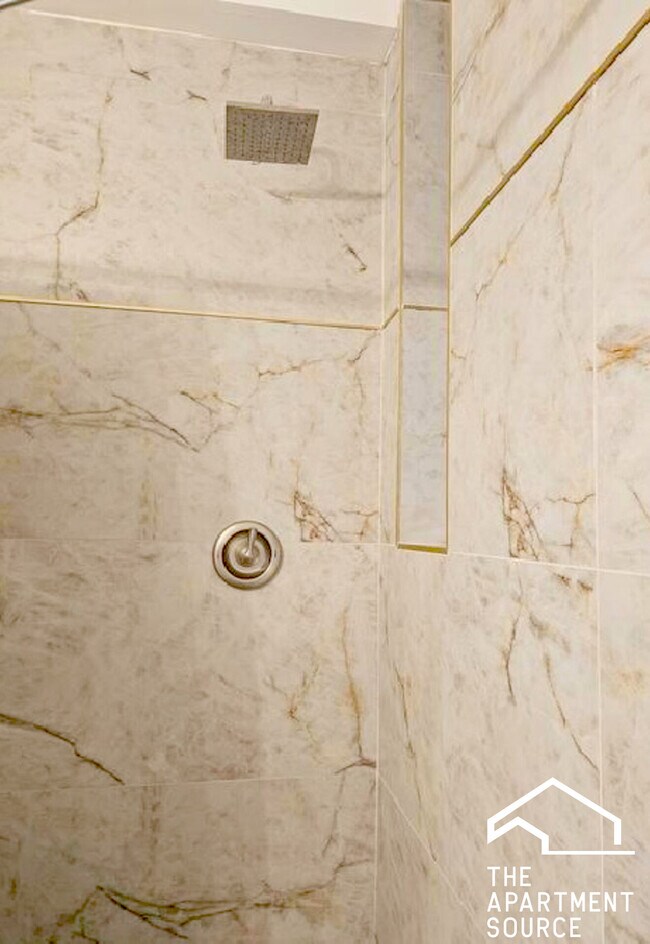 Building Photo - 2937 W Jackson Blvd