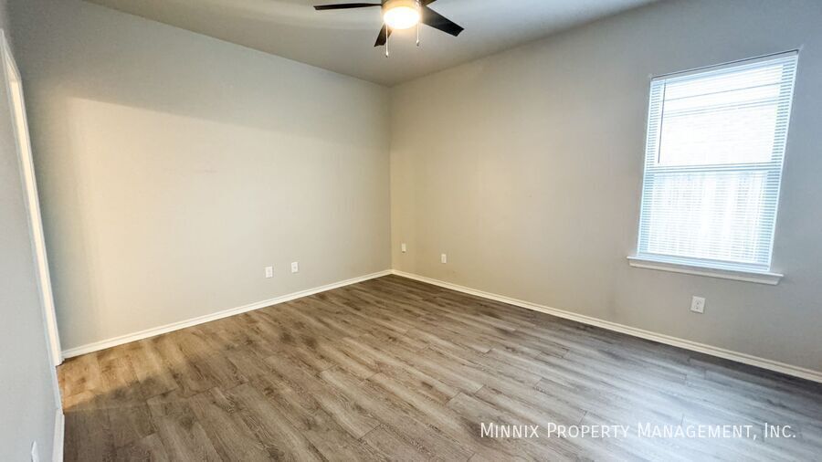 Building Photo - 2401 Quitman Ave