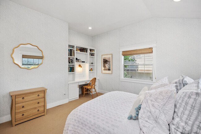 Building Photo - Luxury Ocean View Home in Sea Pointe Estates San Clemente