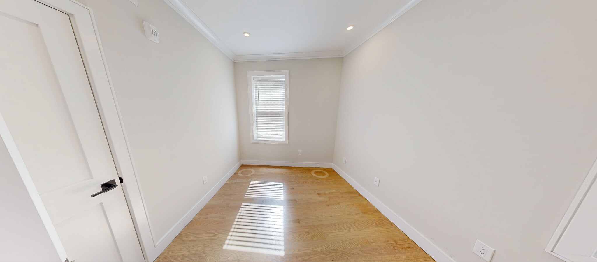 Building Photo - 165 Allston St