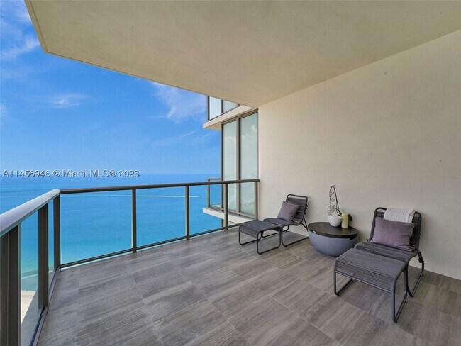 Building Photo - 9703 Collins Ave