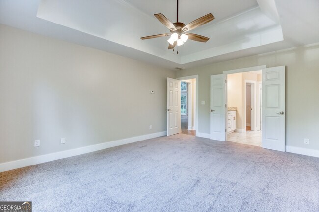 Building Photo - 4085 Fawn Valley Dr