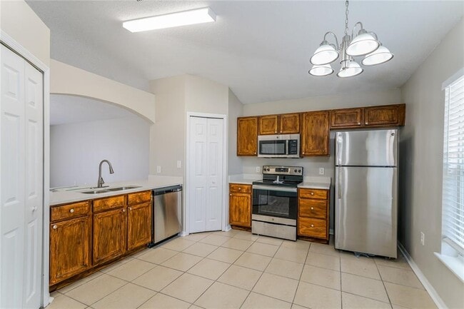 Building Photo - 3640 Queens Cove Blvd