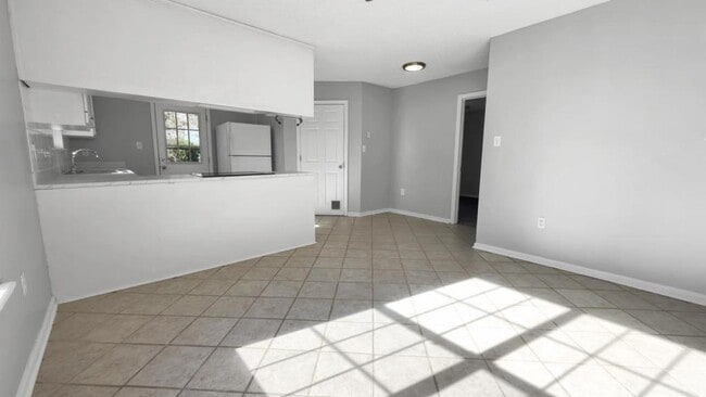 Building Photo - 3713 Mulligan Rd