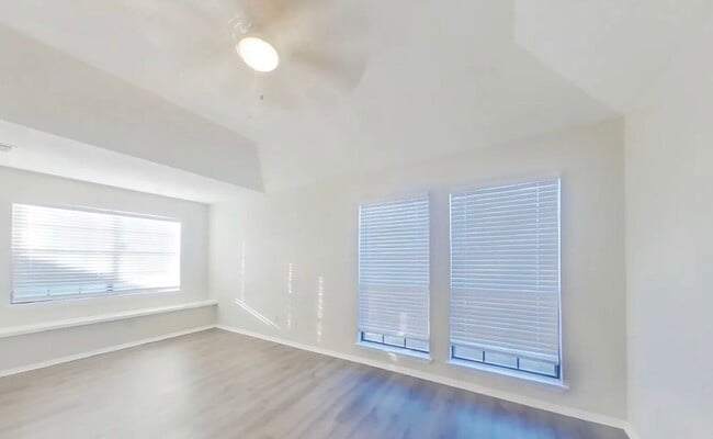 Building Photo - Special 3 bedroom in Lewisville