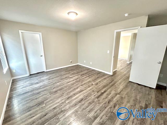 Building Photo - 228 Dormont Dr NE