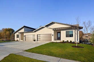 Building Photo - Lot 174