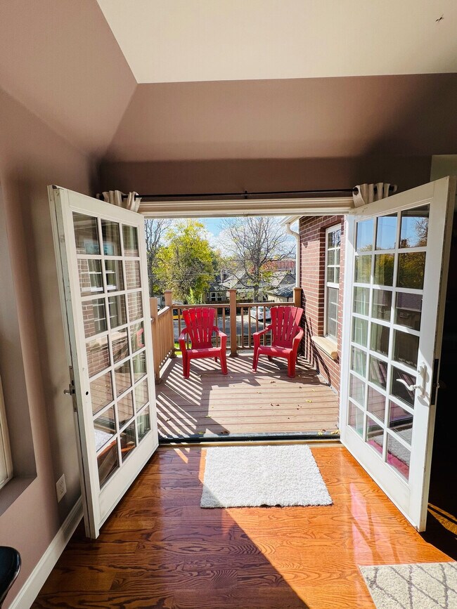 Building Photo - 3209 W Fairview Pl