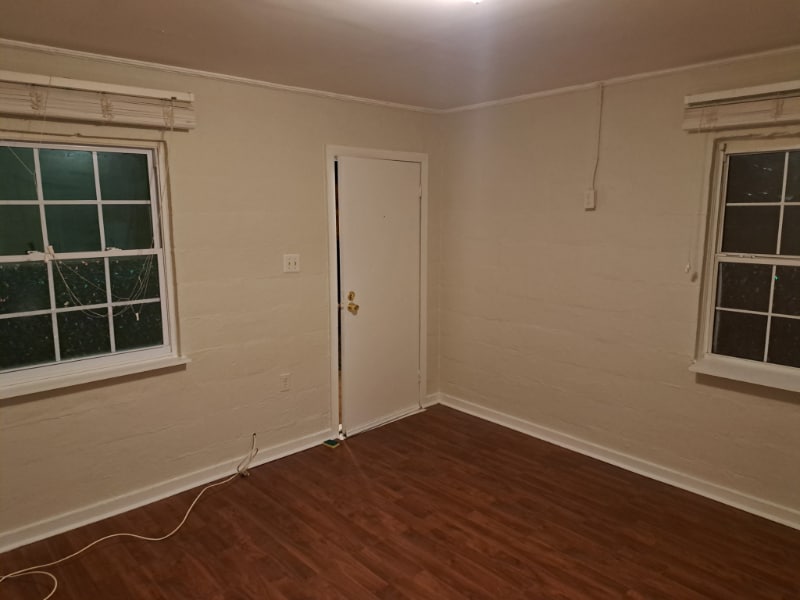 Building Photo - 1502 Pepper Dr