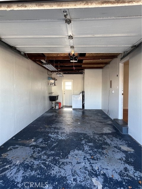 Building Photo - 530 Ave F