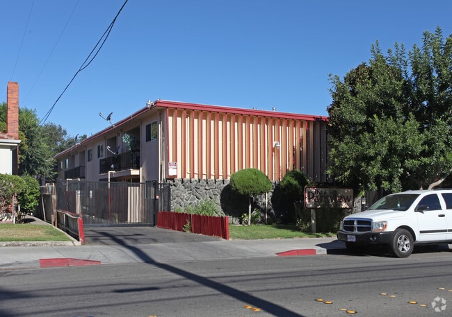 Building Photo - Parkview Apartments