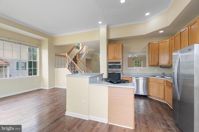 Building Photo - 21639 Kings Crossing Terrace