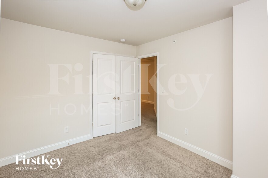 Building Photo - 2019 Cypress Village Dr NW
