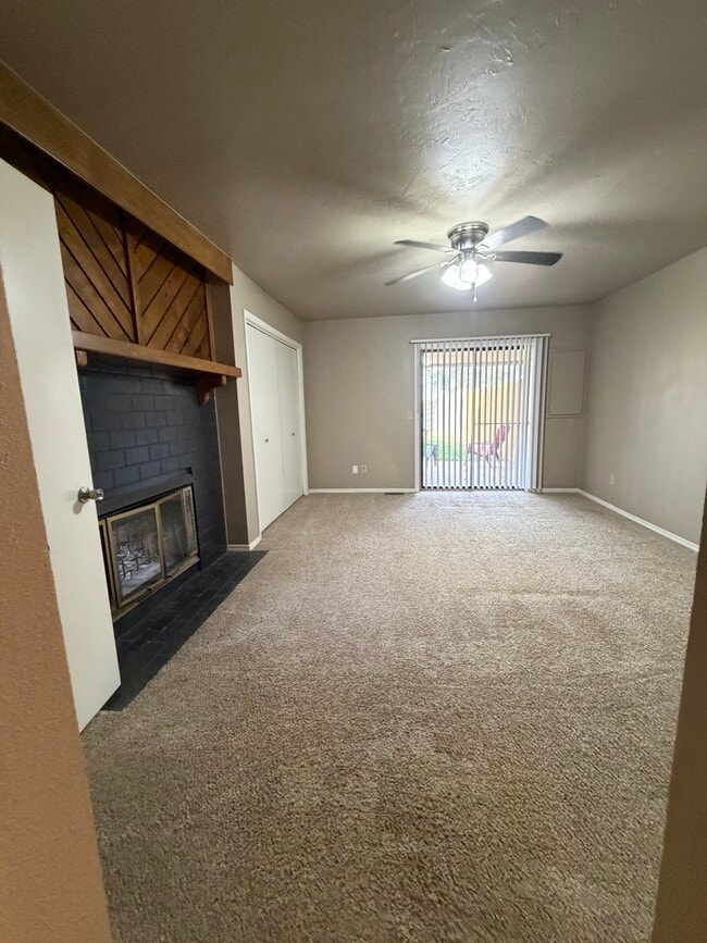 Building Photo - 418 Britton Ct