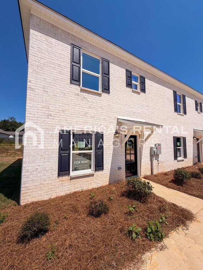 Building Photo - 111 Park Dr S