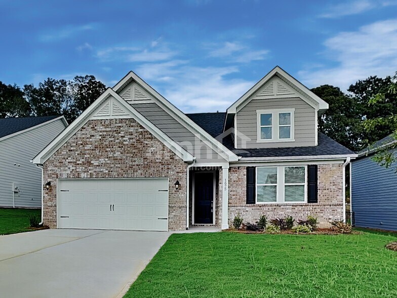 Primary Photo - 1675 Soapstone Rd