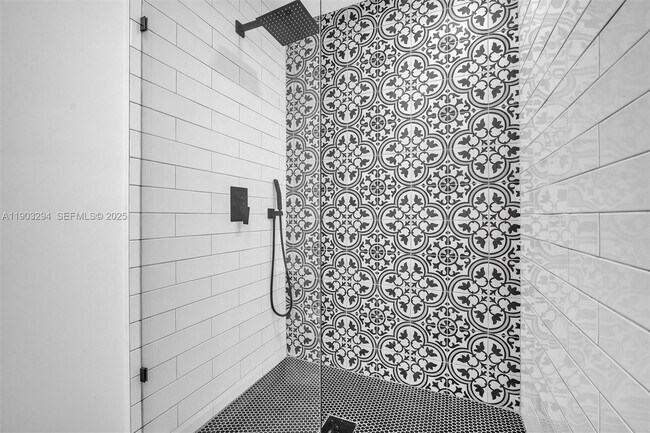 Building Photo - 11476 Sundance Ln