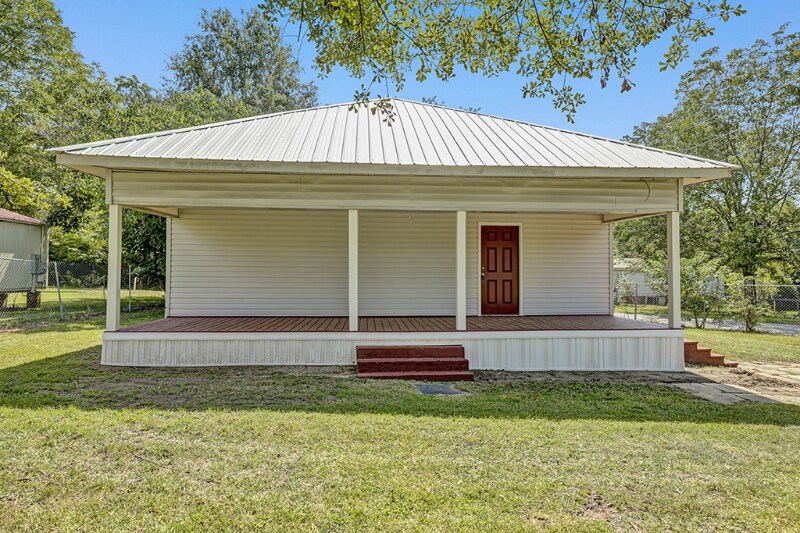 Building Photo - 414 Henderson St