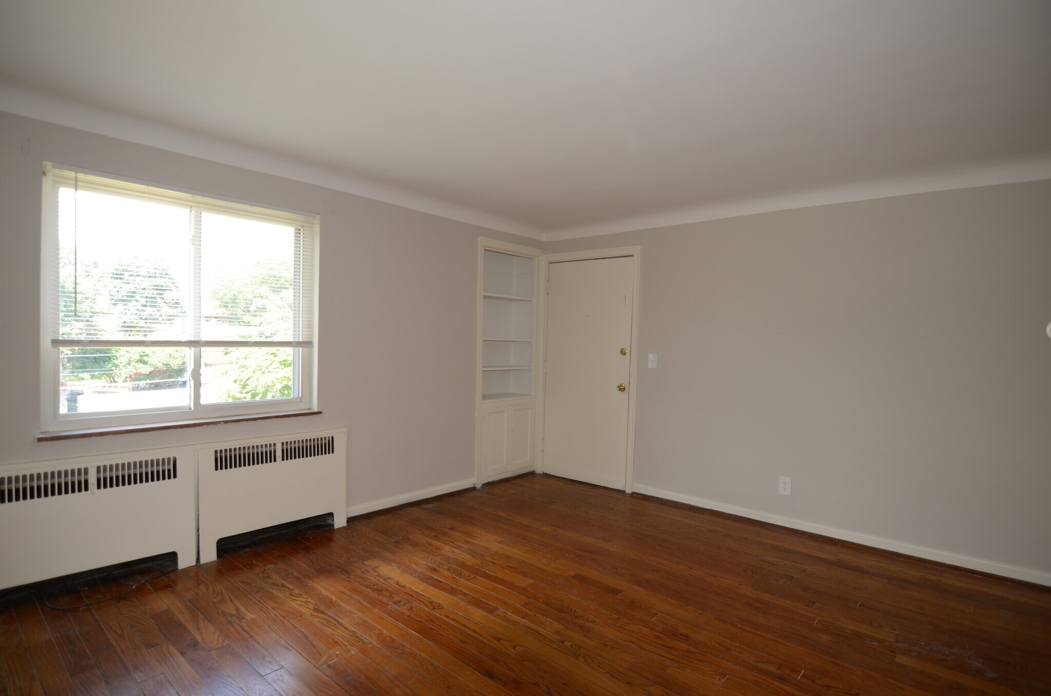 Building Photo - 7264 Reading Rd