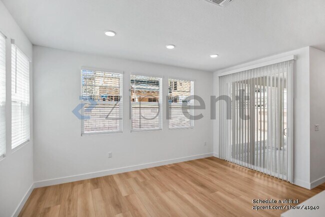 Building Photo - 439 Monastery Dr