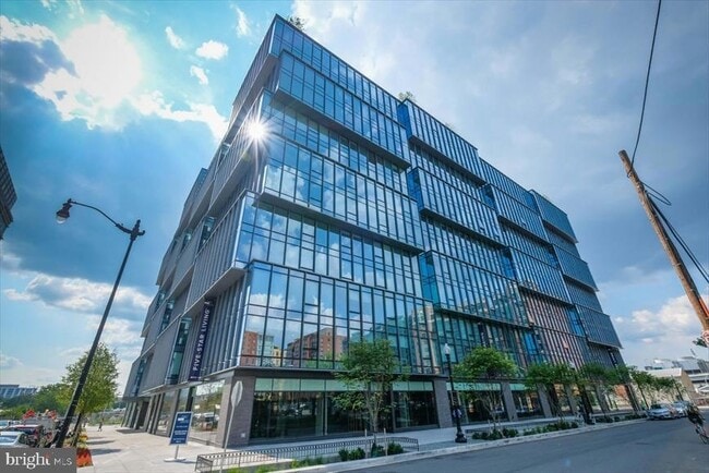Building Photo - 28 K St SE