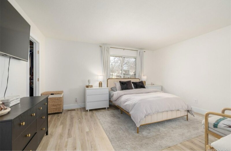 Building Photo - 16397 E Wyoming Dr