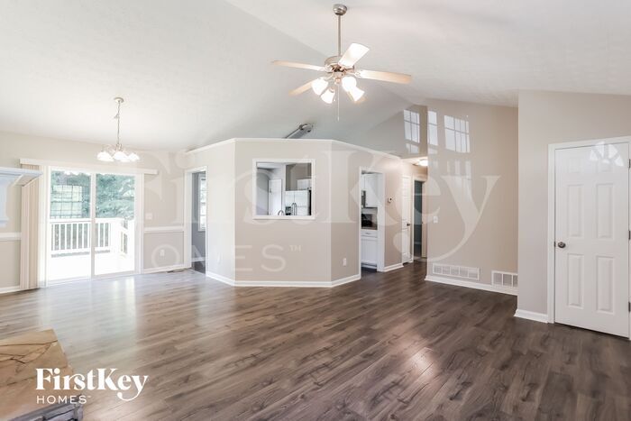 Building Photo - 273 Fairview Oak Pl