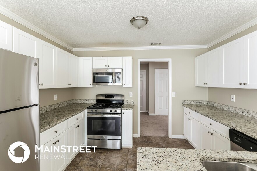 Building Photo - 4399 Barclay Way