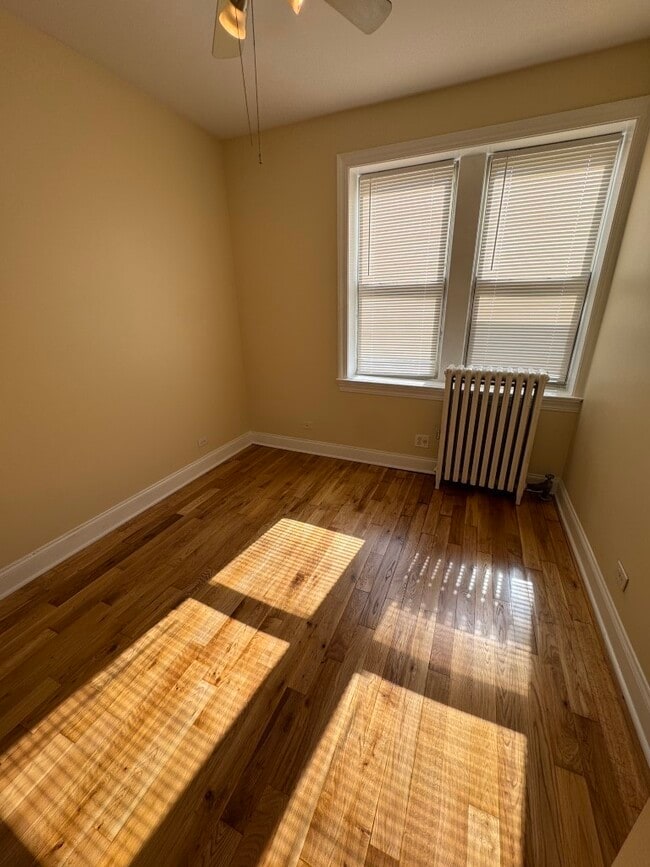 Building Photo - 4566 W George St