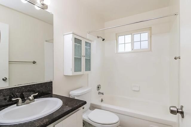 Building Photo - 13625 Fair Oaks Blvd