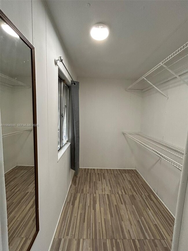 Building Photo - 11942 N Branch Rd