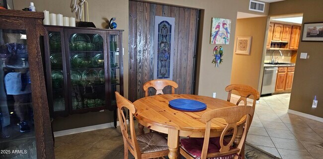 Building Photo - 25415 S Sedona Dr