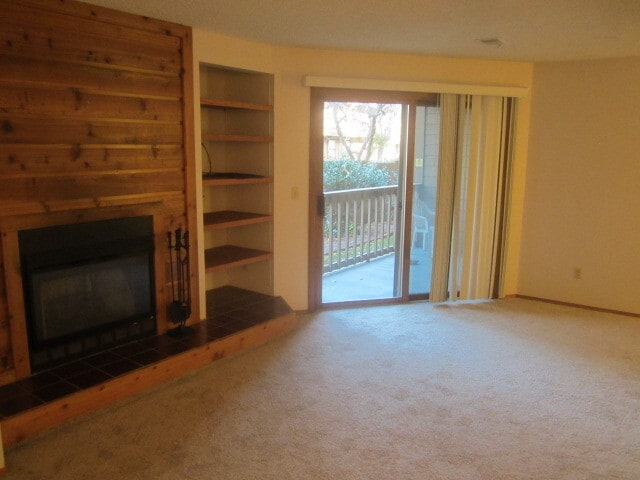 Building Photo - Large Updated One Bedroom Gold Run Condo!  Perfect Location!