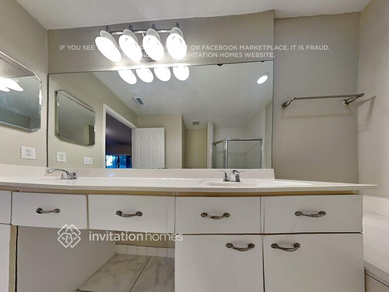 Building Photo - 6647 Boca Hermosa Ln