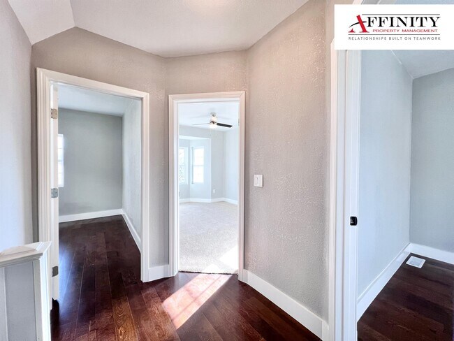 Building Photo - 3606 S Benton Ave