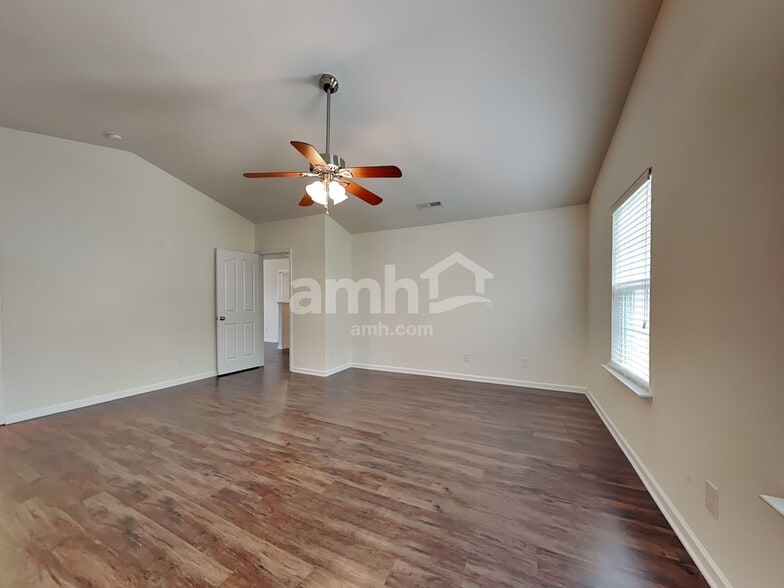 Building Photo - 5888 Odenton Ln