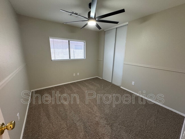 Building Photo - 15608 W Acapulco Ln
