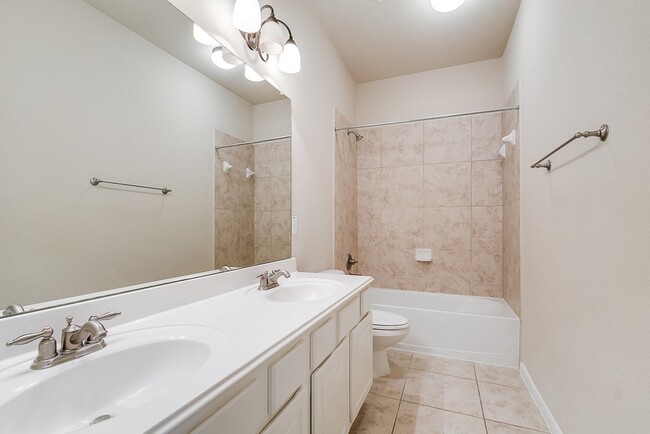 Building Photo - 9706 Parsonsfield Ln