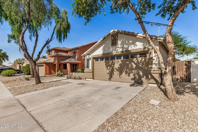 Building Photo - 8218 W Superior Ave