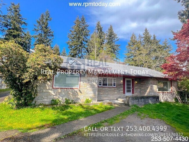 Primary Photo - 2021 E 72nd St
