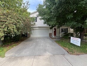 Building Photo - Spacious 4 Bed 2.5 Bath in Meridian!