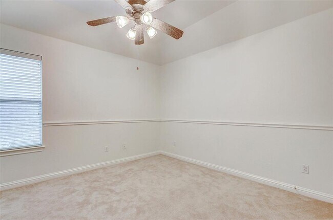 Building Photo - 3129 Goldenoak Cir