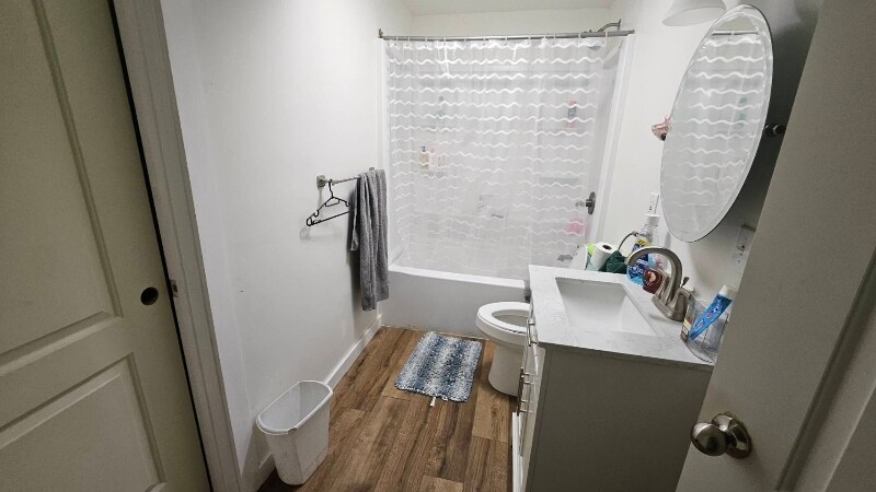 Building Photo - 1676 S 500 W St