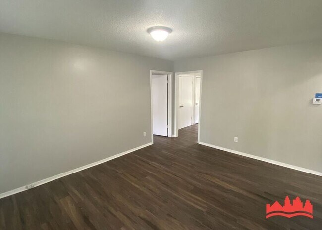Building Photo - 3645 Carroll Dr
